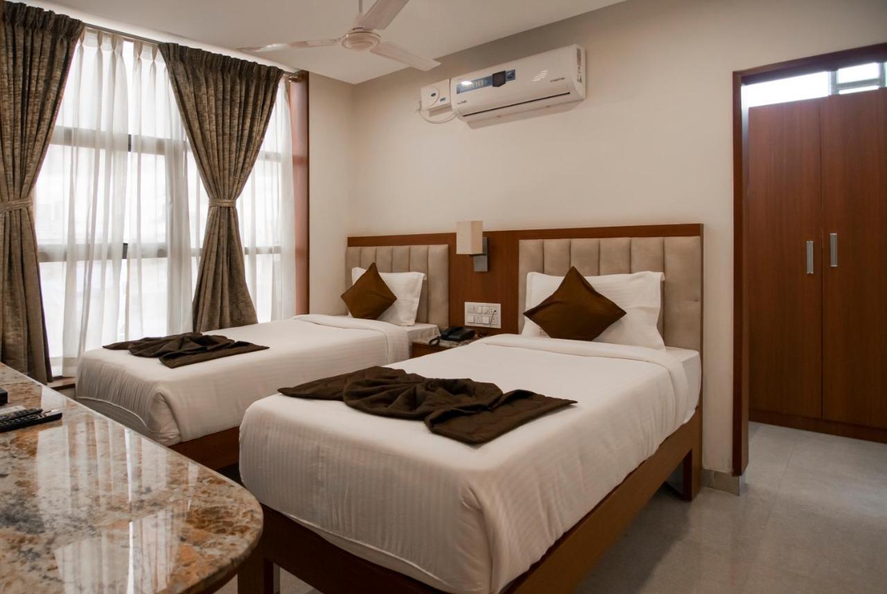 Hotel Dasya - Formerly Nice Stay The Business Hotel 班加罗尔 外观 照片